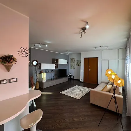 Modern Newly Penthouse In Centocelle *